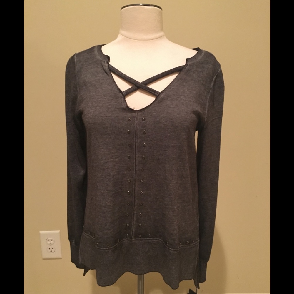 Rock & Republic Studded Long Sleeve Top Sz XS NWT